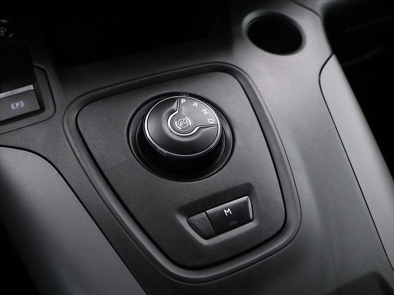 Toyota ProAce City Verso 1,2 T 130k Aut. L2 Family DPH - fotka 20 z 32
