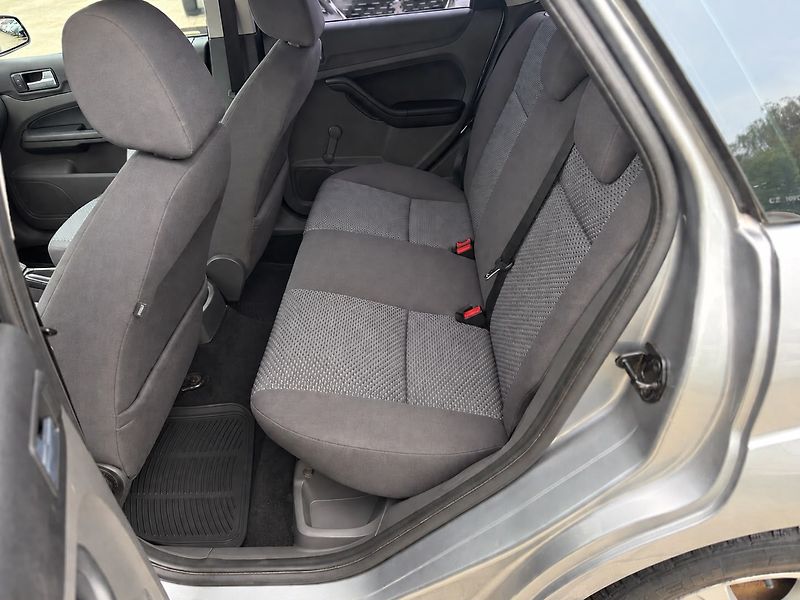Ford Focus - fotka 7 z 9