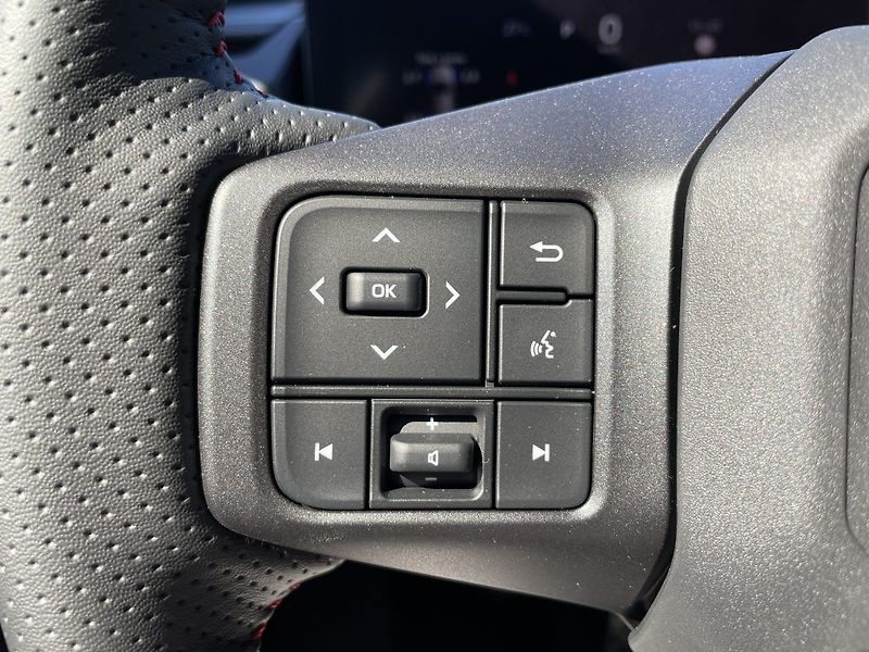 Toyota RAV4 2.5 Hybrid 4x4 GR SPORT - fotka 25 z 32