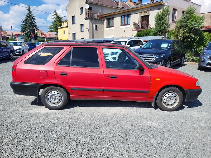 Škoda Felicia Combi LX 1.6 MPI 55kW - fotka 5 z 28