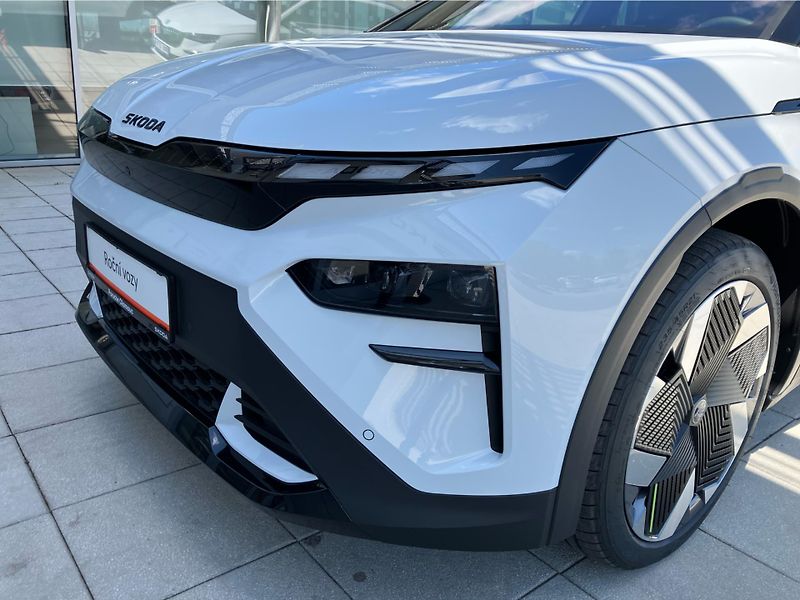 Škoda Elroq 85x vRS 250 kW 84 kWh - fotka 30 z 30