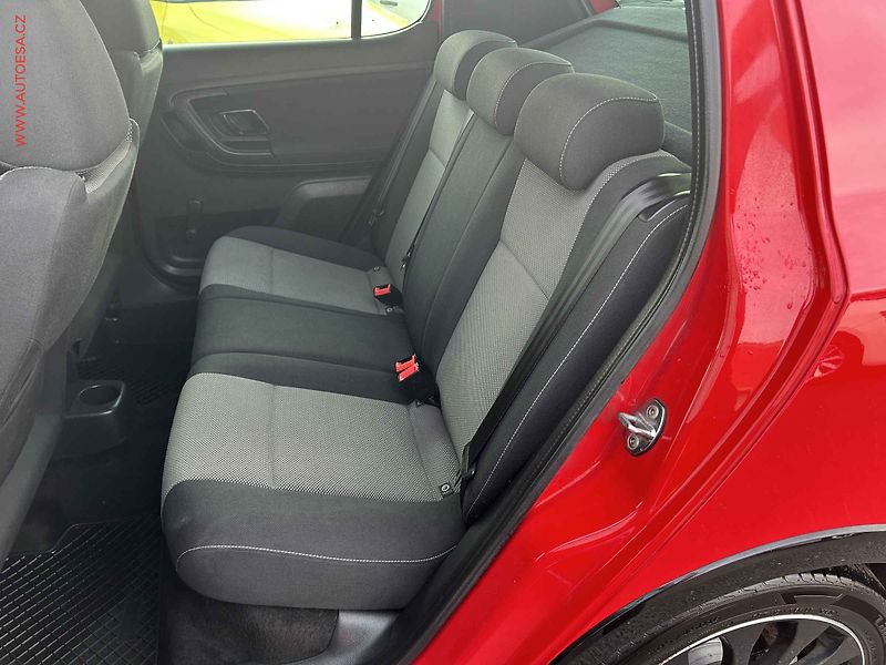 Škoda Fabia (2014) 1.6 TDi, navi, AC - fotka 10 z 15