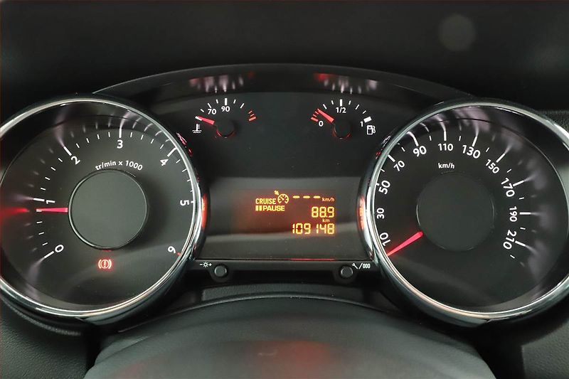 Peugeot 5008 (2016) 2.0 BlueHDi, Serv.kniha - fotka 8 z 14