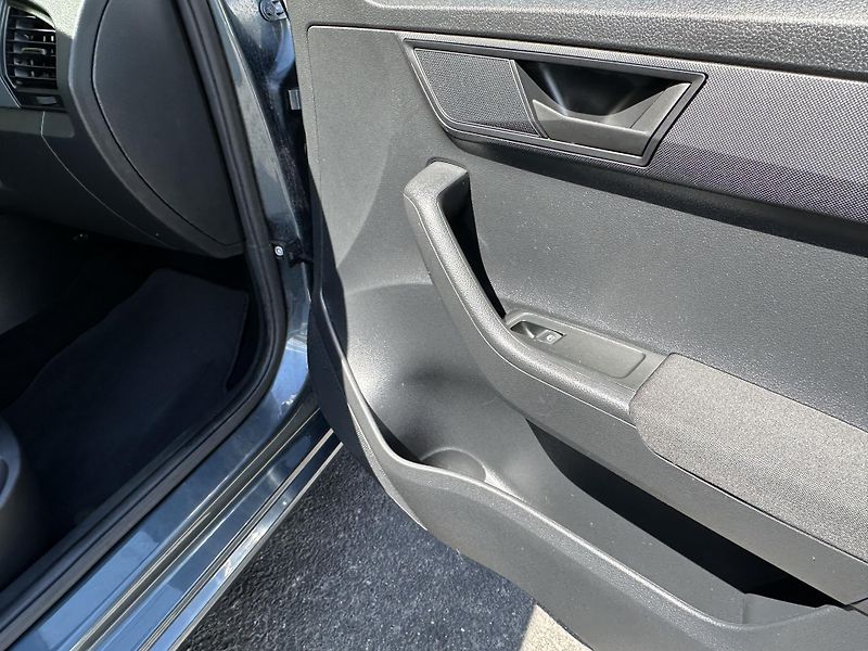 Škoda Fabia (2018) 1.0TSI/70kW * 1.Maj. * KLIMA  - fotka 18 z 32