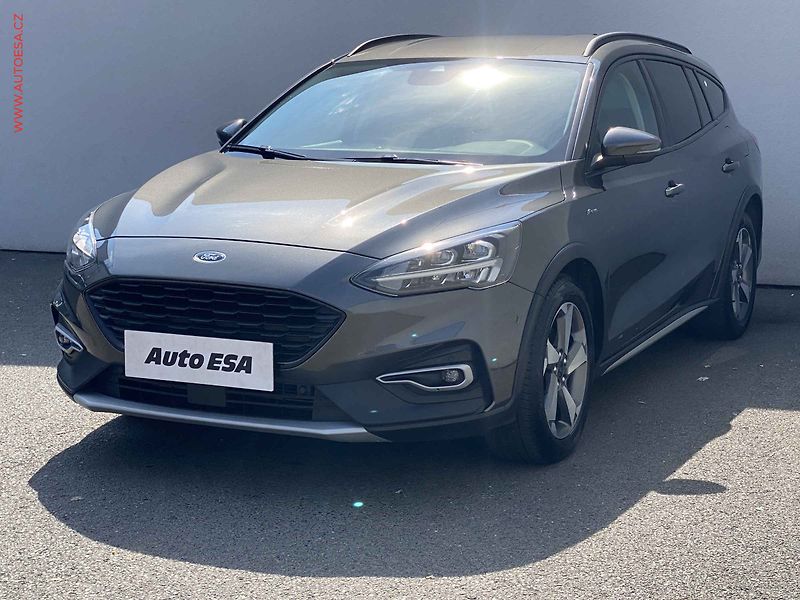 Ford Focus (2019) 1.0EB, Active, AT, LED, navi - fotka 3 z 19