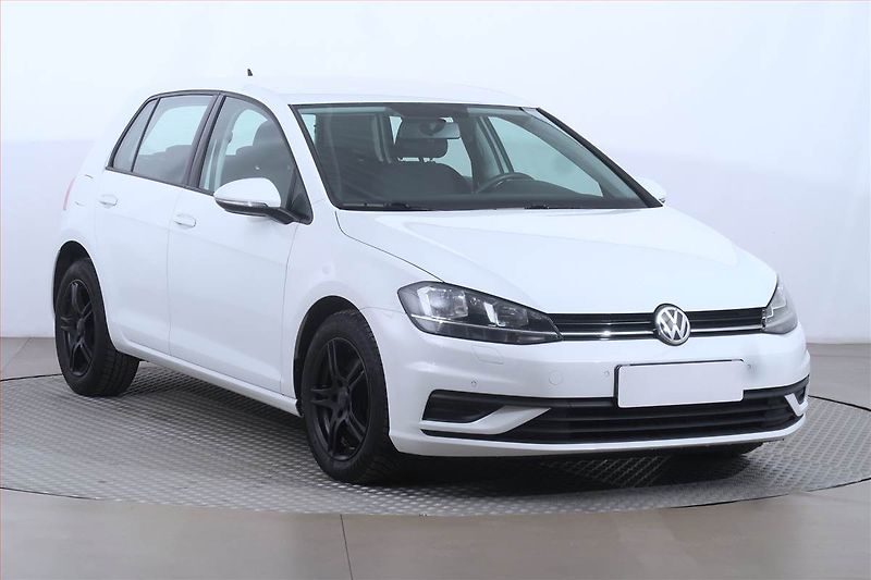 Volkswagen Golf (2018) 1.6 TDI, Park. senzory - fotografie inzerátu