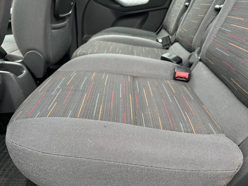 Ford C-MAX 1.6i 16v KLIMATIZACE ALU KOLA - fotka 22 z 40