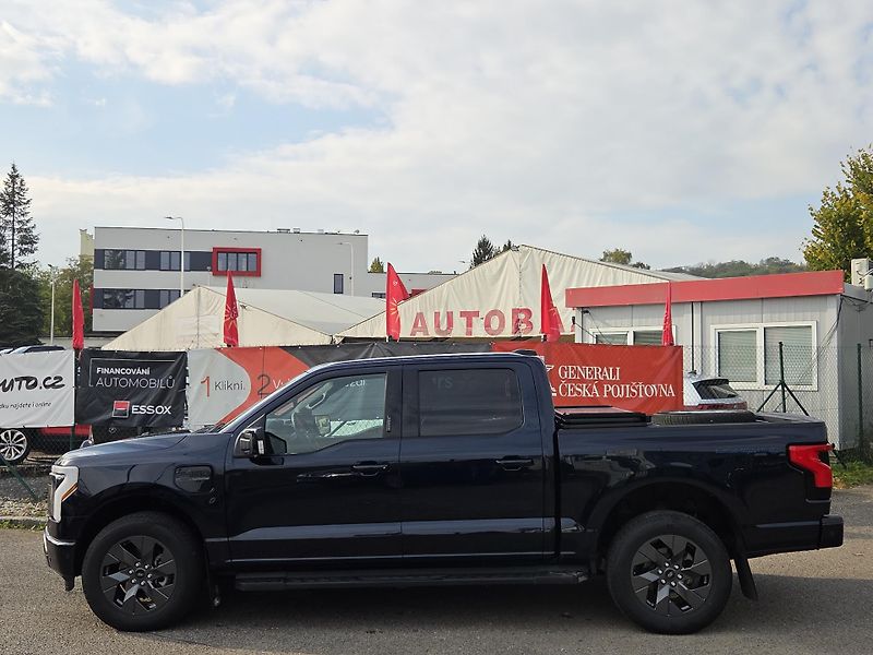Ford F-150 (2023) ELEKTRO - LIGHTNING - fotka 7 z 19