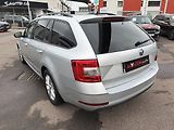 Škoda Octavia 1.6 TDi DSG - náhled 9
