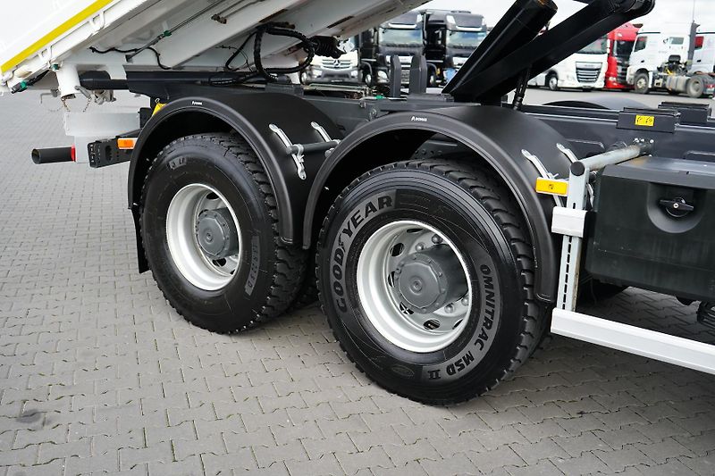 Mercedes-Benz (2019) AROCS / 2636 / E 6 / WYWROTKA  - fotka 20 z 40