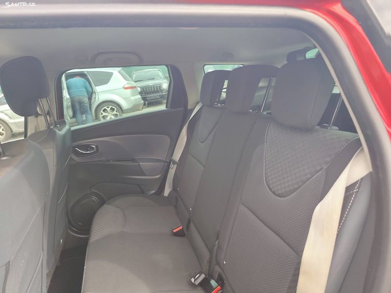 Renault Clio (2014) - fotka 21 z 45