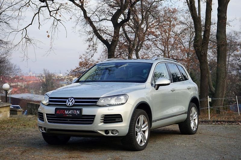 Volkswagen Touareg 180kW Pano 360 Matrix AdTempom - fotka 1 z 33