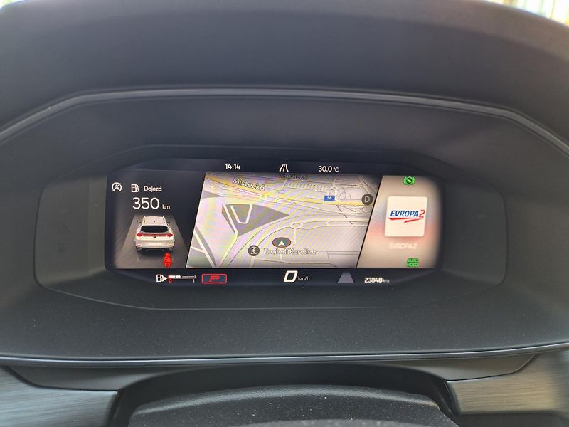 Cupra Formentor (2023) 1,5 TSI 150k DSG  - fotka 28 z 32