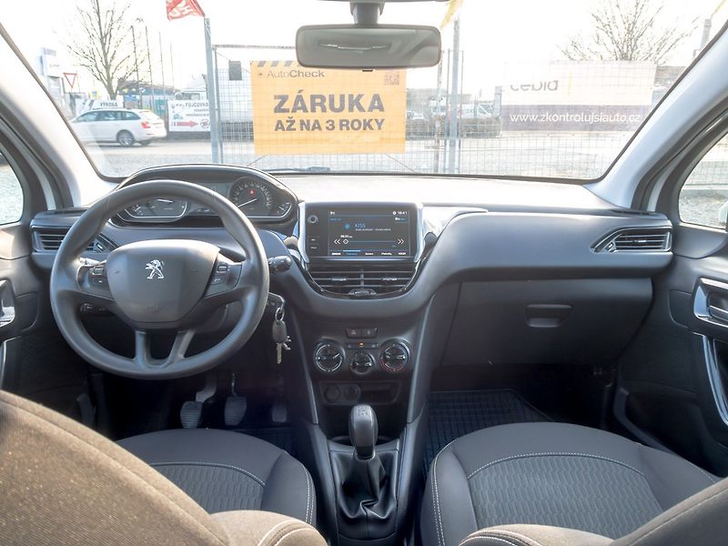 Peugeot 208 (2017) ČR 1.6HDI 55KW – SERVISKA - fotka 11 z 43