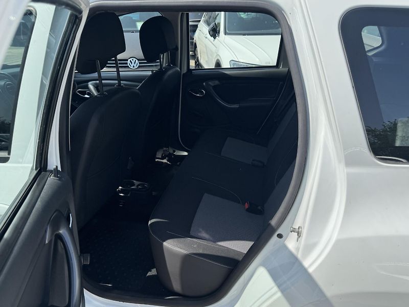 Dacia Duster - fotka 7 z 12