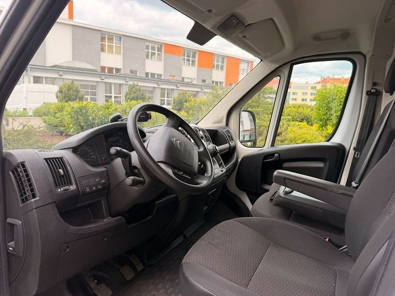 Citroën Jumper Maxi 2,2 MTJ 140k 6°MT Van 3,5 - fotka 12 z 17
