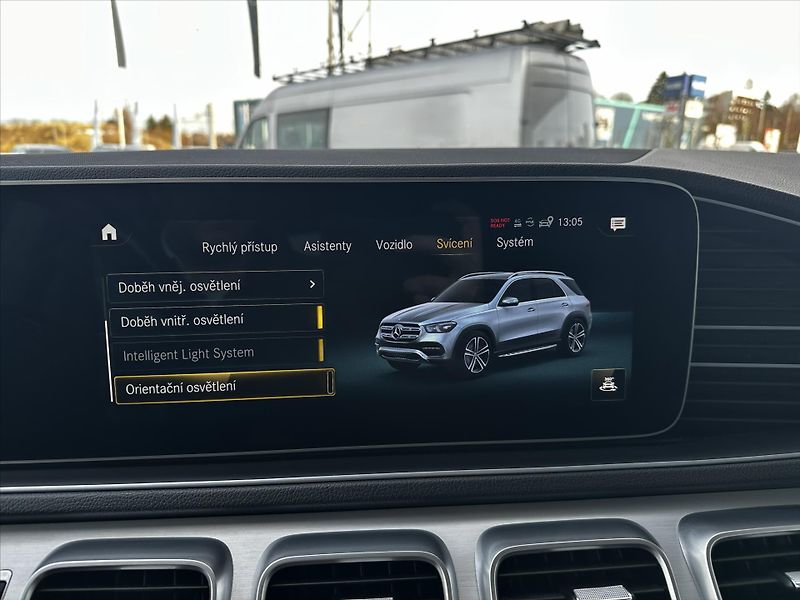 Mercedes-Benz GLE 350de 4M AMG paket - fotka 18 z 41