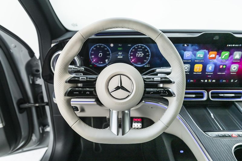Mercedes-Benz GLC 400 EQ*AMG*Airmatic*Premium+* - fotka 7 z 36