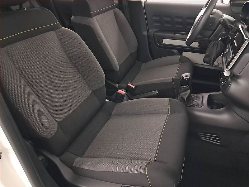 Citroën C3 (2020) 1.2 PureTech, ČR,1.maj - fotka 9 z 17