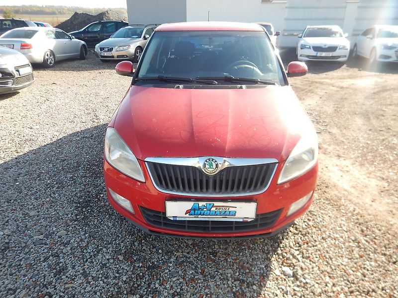 Škoda Fabia 1.6 TDI, KLIMA - fotka 3 z 29