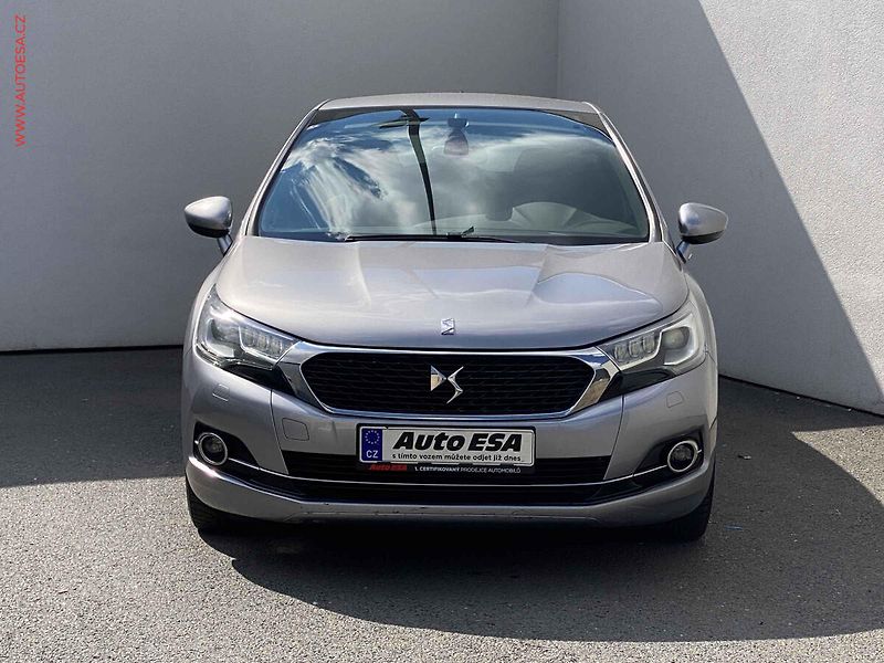 DS Automobiles DS4 (2017) 1.6 HDi, ČR, AT, bixen - fotka 2 z 16