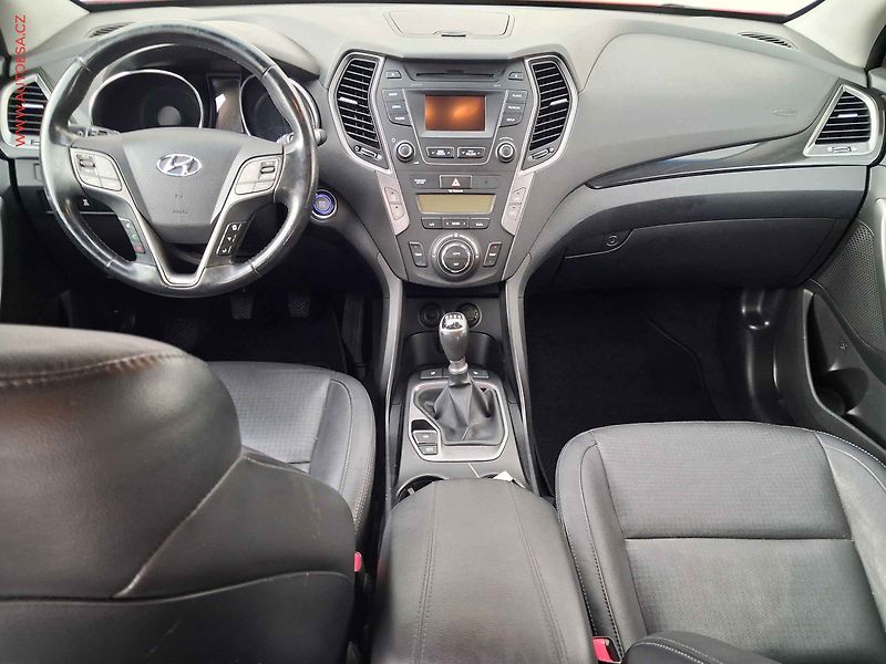 Hyundai Santa Fe (2013) 2.0 CRDi 4WD, Style, TZ - fotka 8 z 19