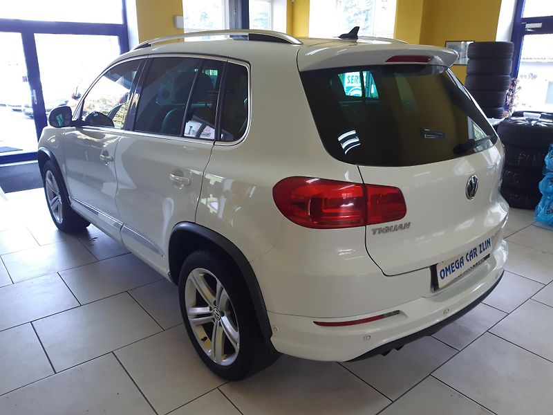 Volkswagen Tiguan 2.0 TSI 4x4 R-LINE  - fotka 5 z 26
