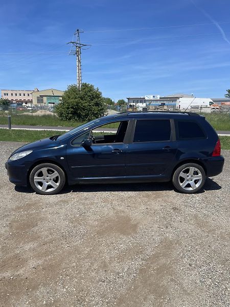 Peugeot 307 (2008) - fotka 3 z 13