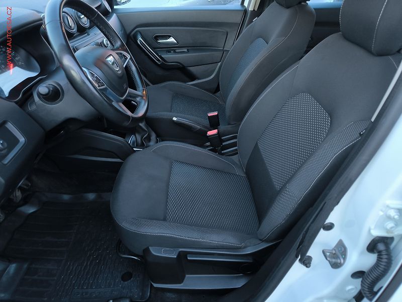 Dacia Duster (2020) 1.5dCi 4x4, ČR, AC, tempo - fotka 9 z 17