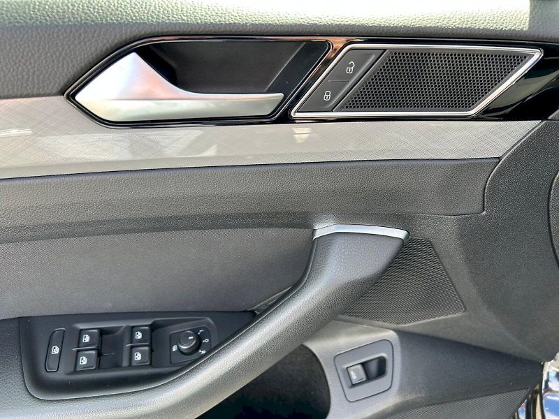 Volkswagen Passat (2021) Business 2.0 TDI 110 kW DSG Va - fotka 15 z 29