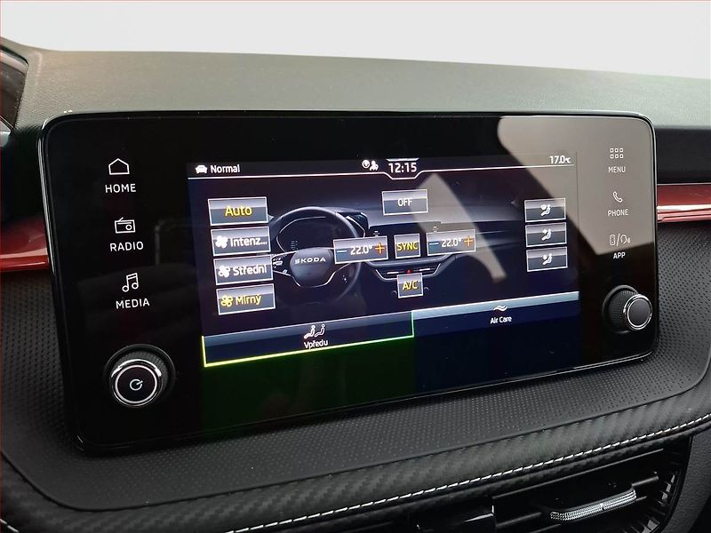 Škoda Fabia (2025) 1.0 TSI, MONTE CARLO, AUTOMAT - fotka 15 z 23