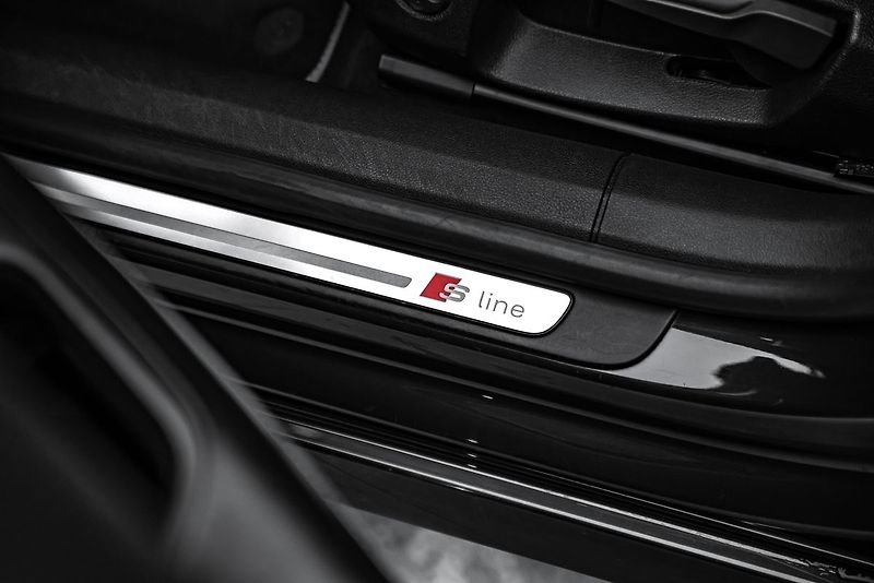 Audi A7 3,0 BiTDI Q S-line BOSE - fotka 18 z 23