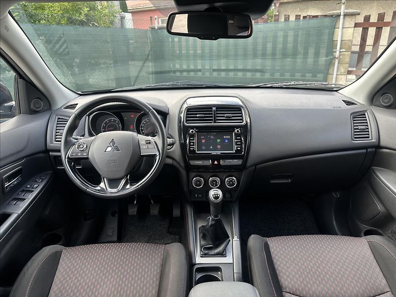 Mitsubishi ASX 1,6 EDITION 100+ TOP - fotka 14 z 27
