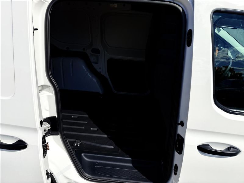 Volkswagen Caddy 2,0 TDi - fotka 23 z 25