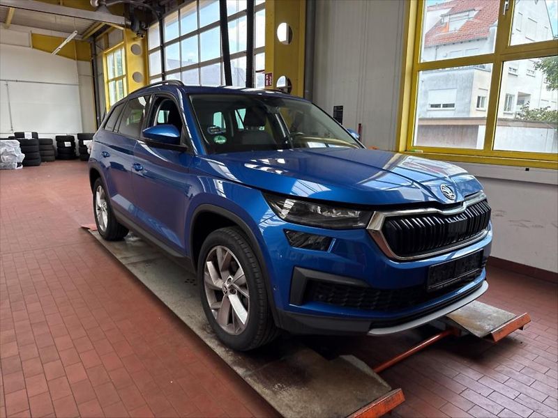 Škoda Kodiaq 2,0 TDI,TAŽNÉ,EL.KUFR,MATRIX - fotka 2 z 8