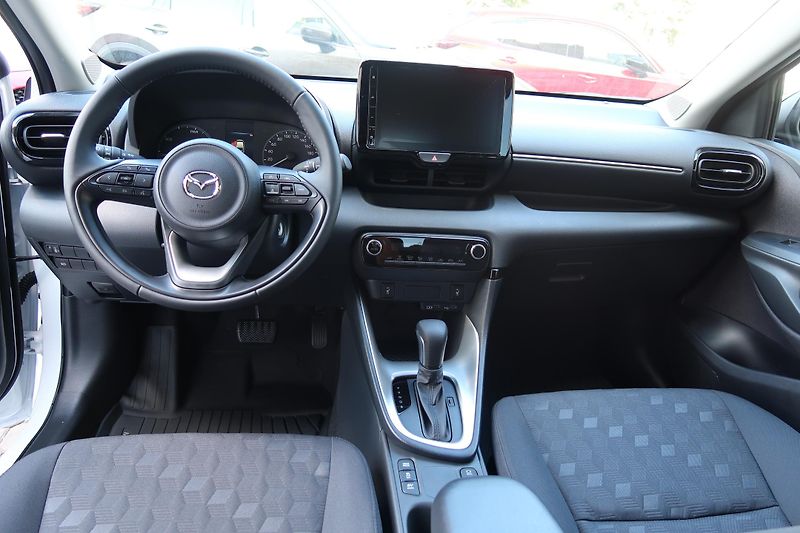 Mazda 2 Hybrid (2025) Mazda 1,5l 116k Center-line - fotka 11 z 22