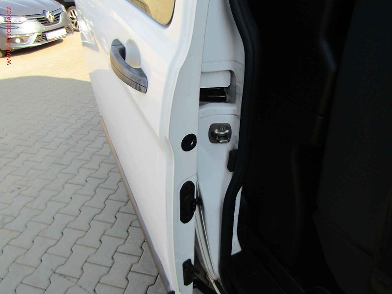 Ford Transit Custom (2021) 2.0 TDCi 5míst, TREND - fotka 17 z 18