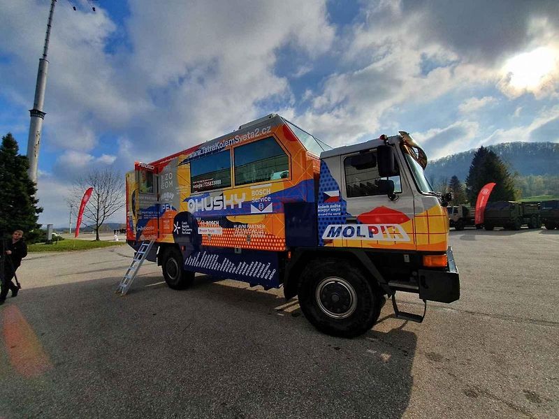 Speciál Tatra Terrn°1 byl v Kopřivnici v obložení novinářů.