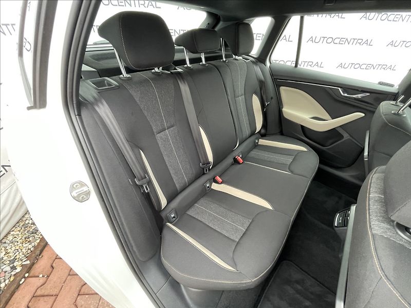 Škoda Kamiq 1,0 TSi,81kW,STYLE,ČR,DPH - fotka 24 z 26