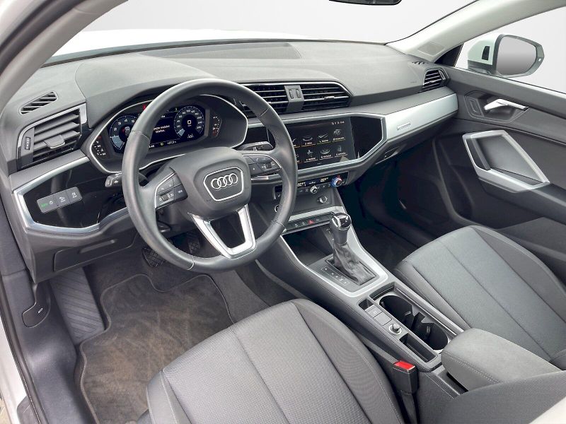 Audi Q3 (2023) 1.5 35 TFSI 110 kW S-Tronic - fotka 5 z 32