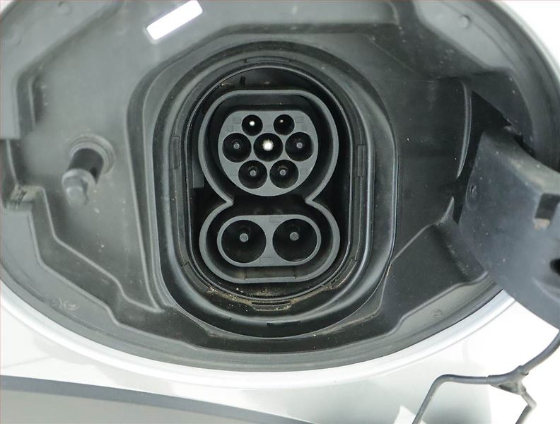 Mini Ostatní (2023) Cooper SE 32 kWh, SoH 97% - fotka 16 z 17