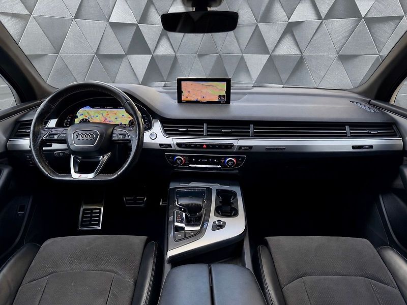 Audi Q7 3.0TDI 200KW QUATTRO S-LINE, V - fotka 9 z 28