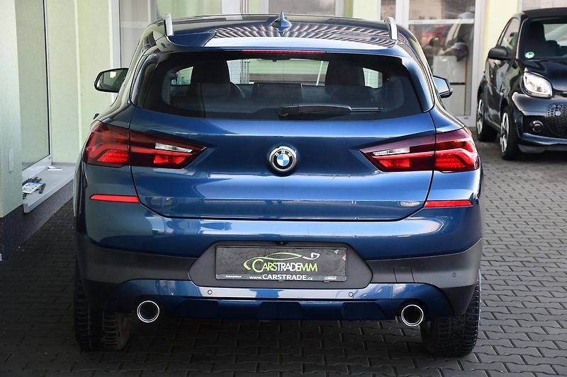 BMW X2 xDrive20d TAŽNÉ ČR PANO 1M HUD - fotka 10 z 38