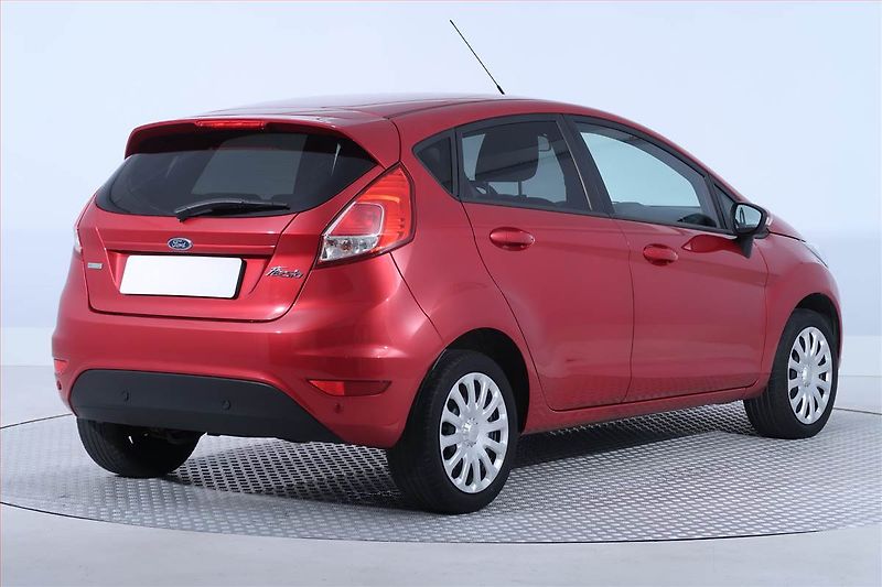 Ford Fiesta (2017) 1.0 EcoBoost, Tempomat - fotka 5 z 20
