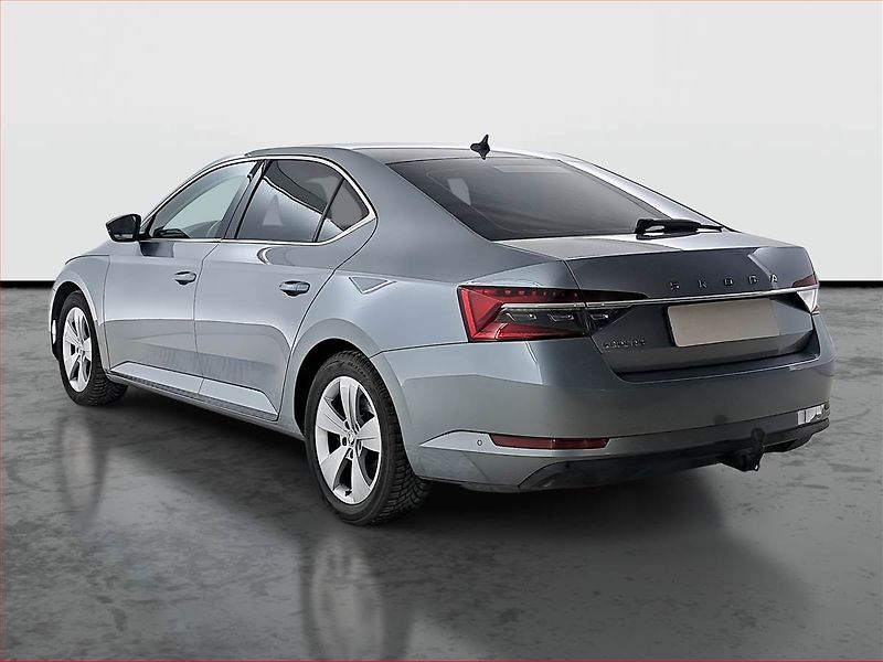 Audi A3 (2017) 1.6 TDI, Xenony, Park. senzory - fotka 4 z 19