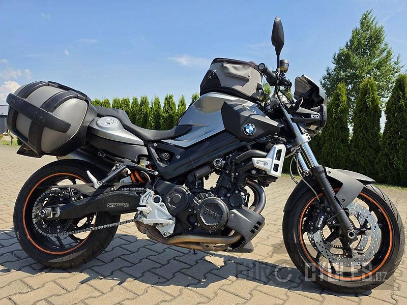 BMW F 800 R (2011) - fotka 4 z 14
