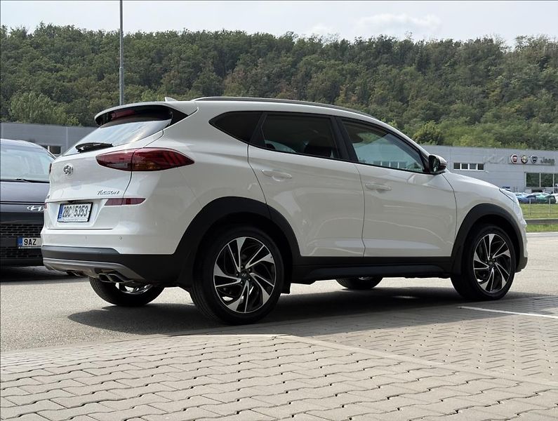 Hyundai Tucson 1,6 T-GDI  Traveller - fotka 3 z 26