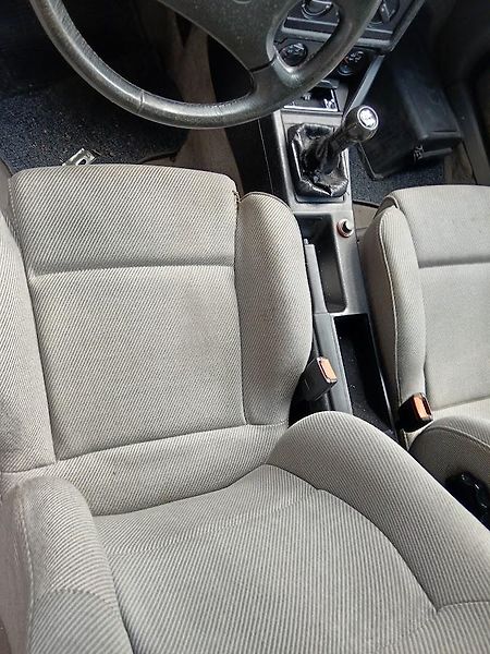 Audi 80 (1989) 2,3 coupe - fotka 9 z 17