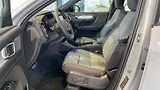 Volvo XC40 (2026) PLUS BLACK EDITION, B4 FWD, 14 - náhled 9