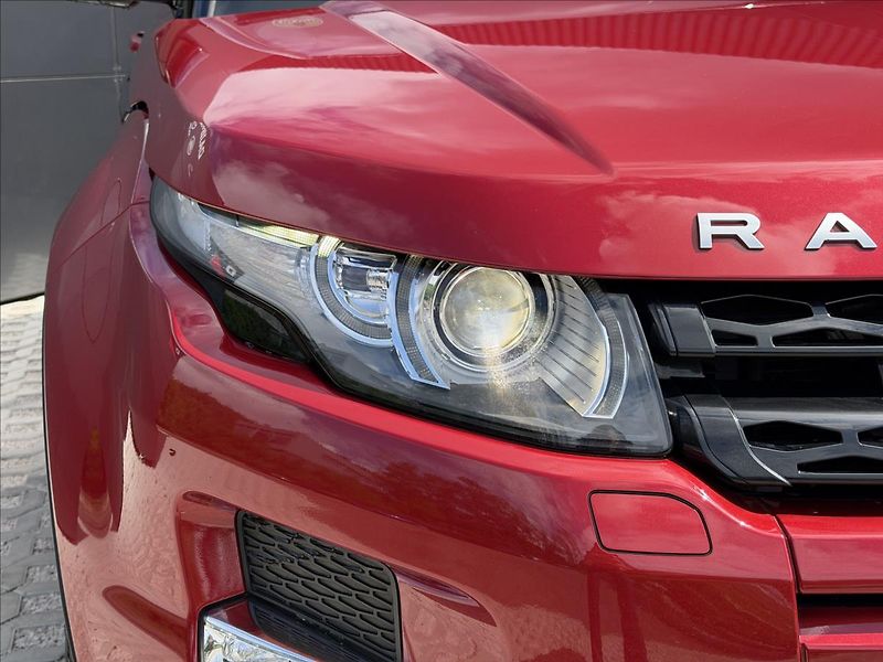 Land Rover Range Rover Evoque 2,2 SD4 DYNAMIC AT 4WD ČR - fotka 36 z 46